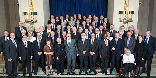 Group photo of former Fed leaders taken at the 2014 System centennial